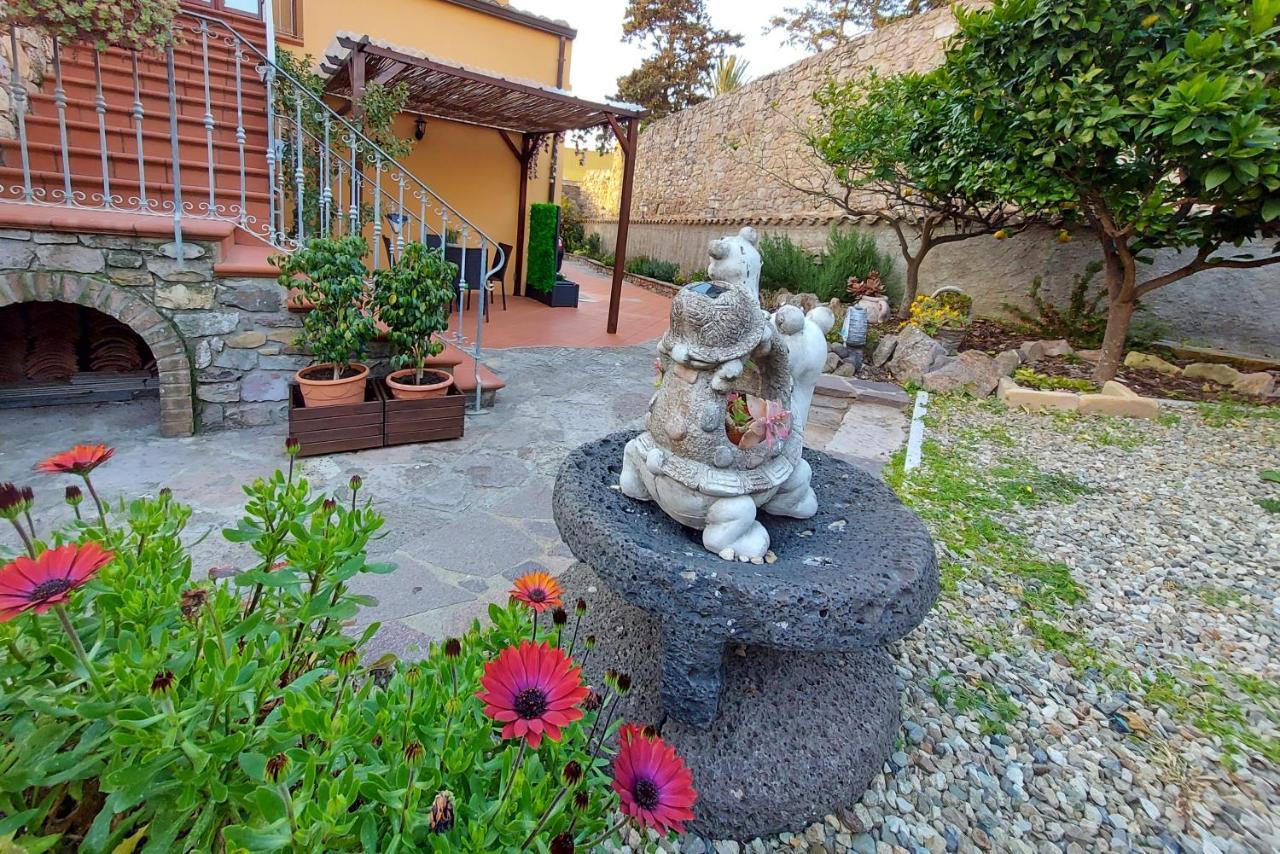 B&B Villa Martina Sardara Exteriör bild