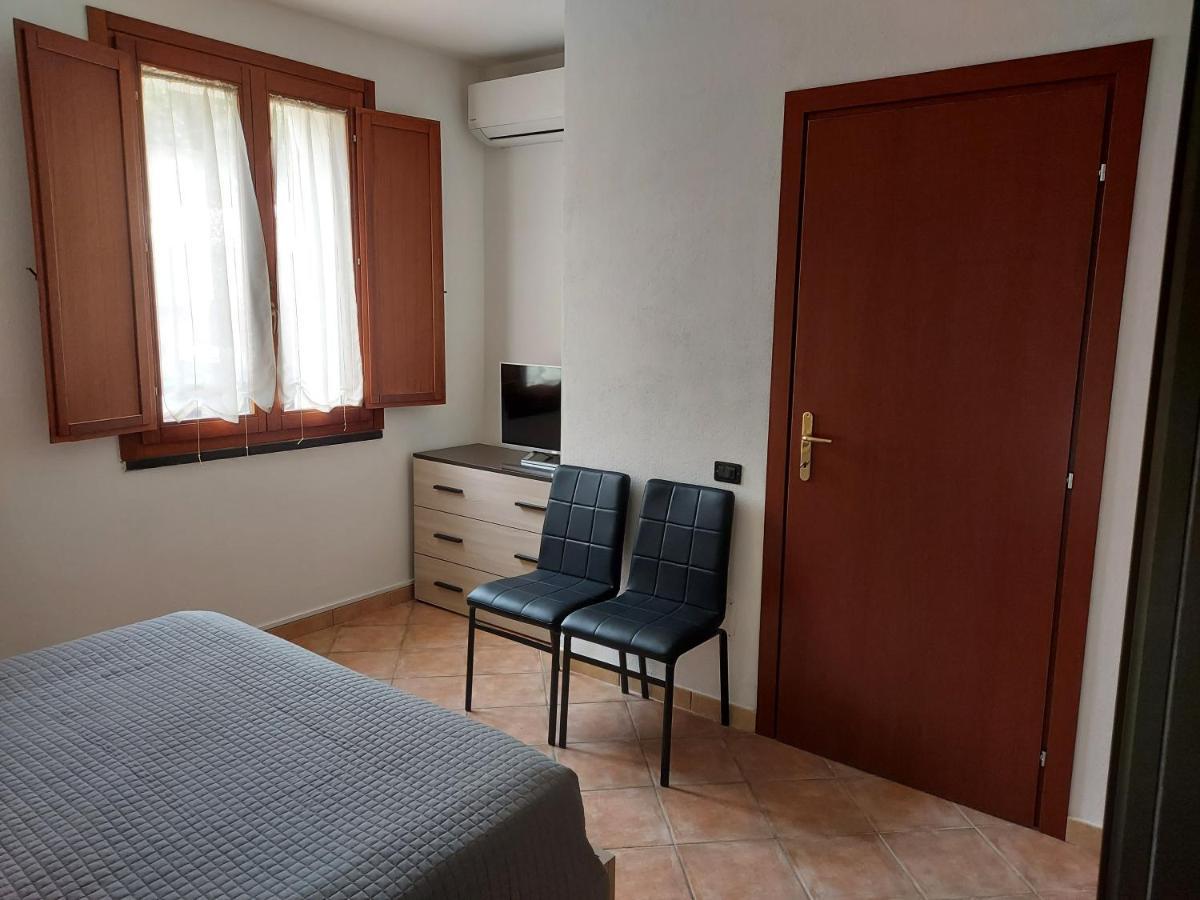 B&B Villa Martina Sardara Exteriör bild