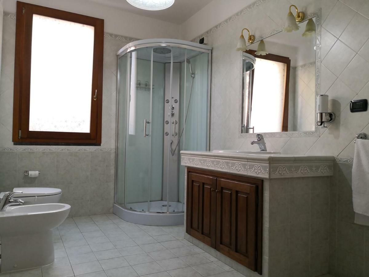 B&B Villa Martina Sardara Exteriör bild